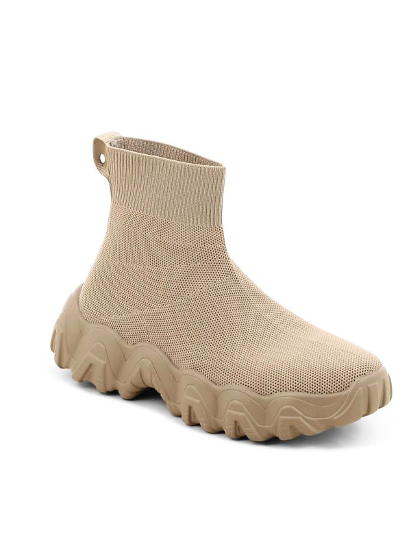 מגפוני גרב לנשים עם סוליית טרקטור