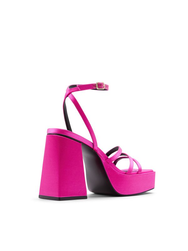 LANDABRIVER - סנדלי עקב גבוהים עם הגבהה