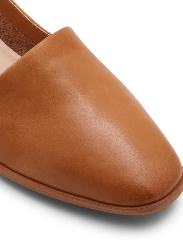 VEADITH2.0 - נעלי לואפרס קלאסיות מעור לנשים