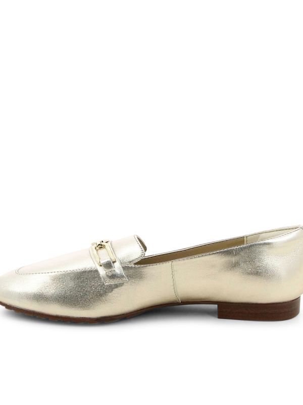 נעלי לואפרס מעור עם אבזם לנשים