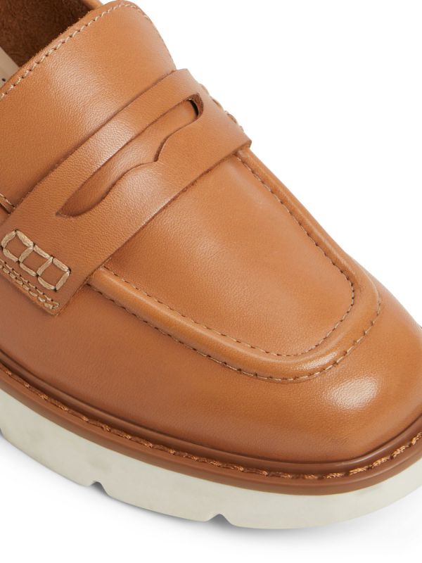 נעלי מוקסין מעור עם סוליית טרקטור לנשים