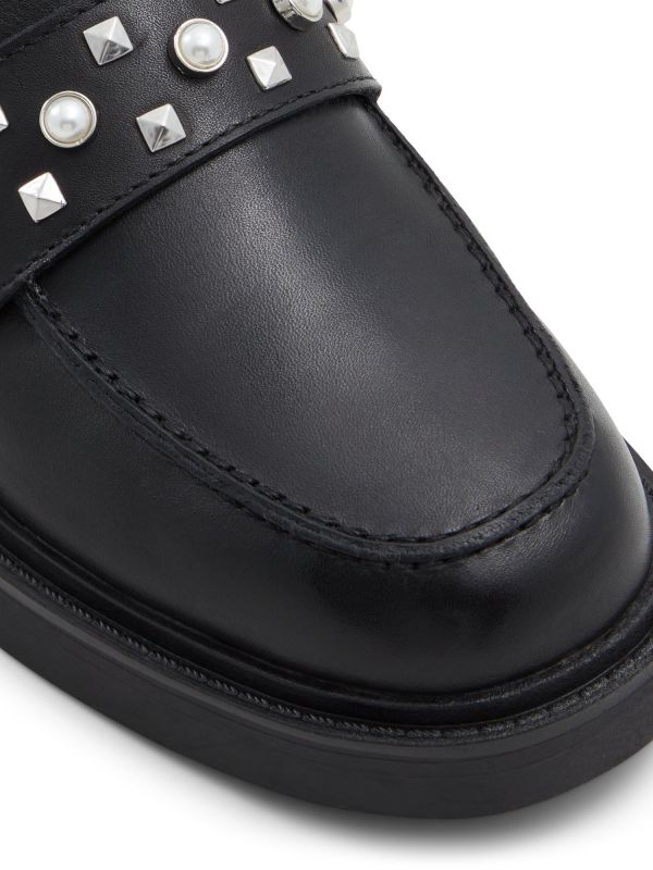 נעלי לואפרס מעור לנשים