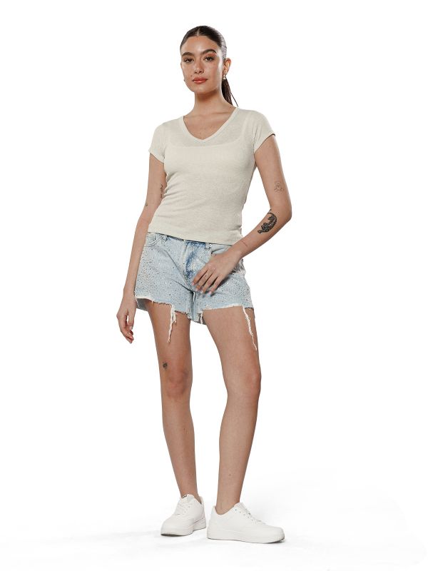 חולצת קרופ קצרה עם צווארון V לנשים