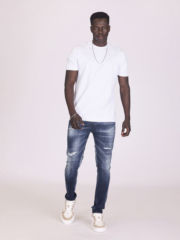 ג’ינס משופשף וקרוע לגברים