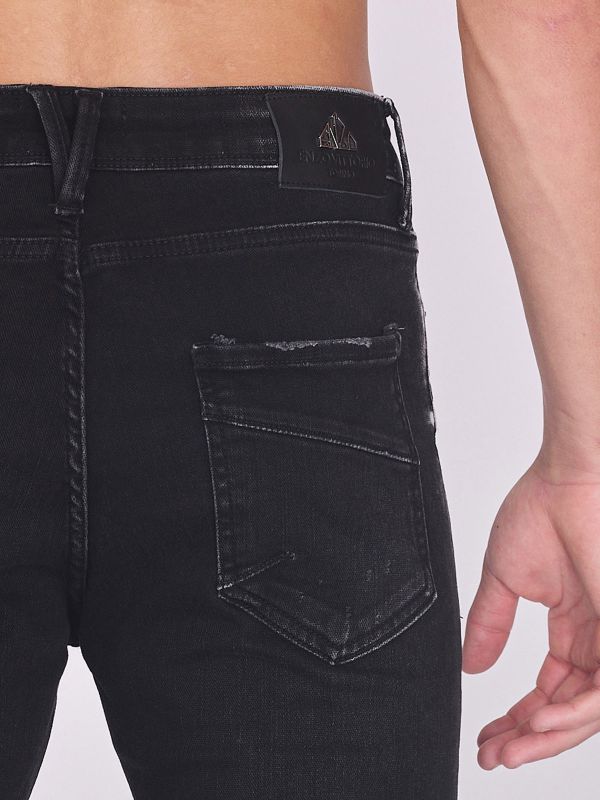 ג’ינס כהה עם קרעים לגברים