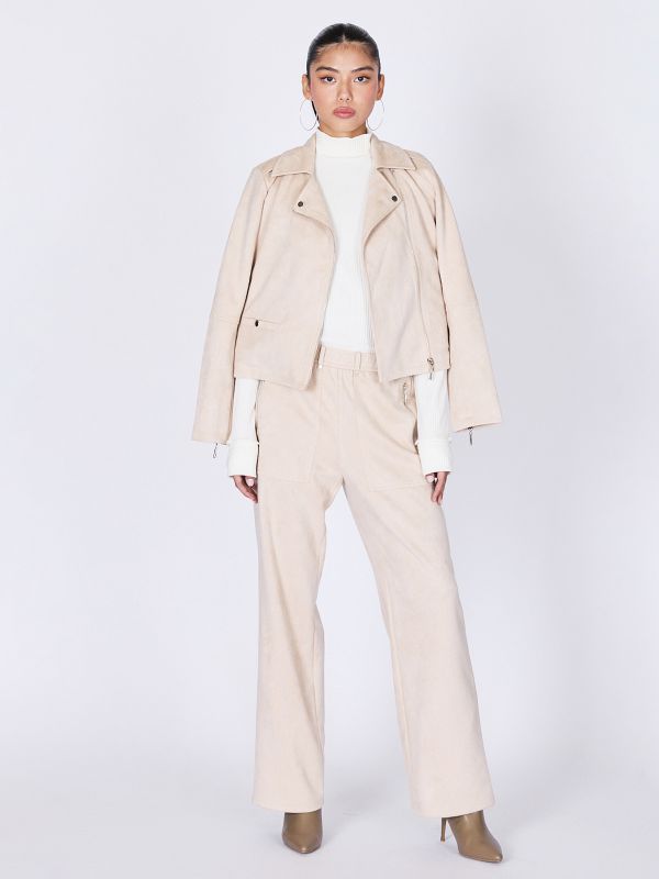 מכנסי טרנינג רחבים לנשים