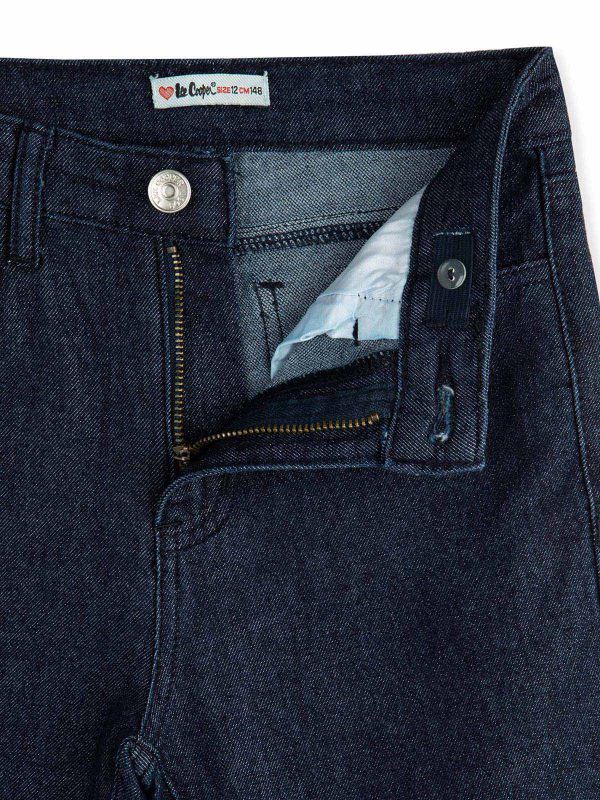 ג’ינס גזרה רחבה בנות