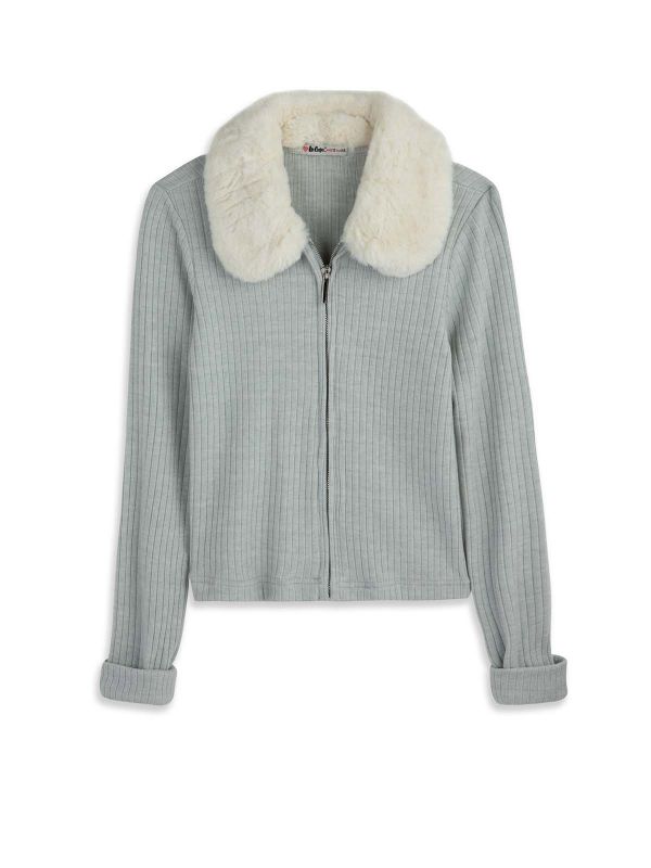 ג’קט קרופ סרוג עם כפתורים בנות