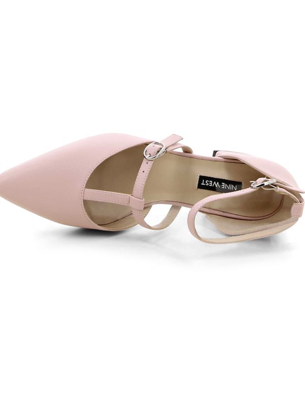 נעלי סירה אלגנטיות עם אבזמים לנשים