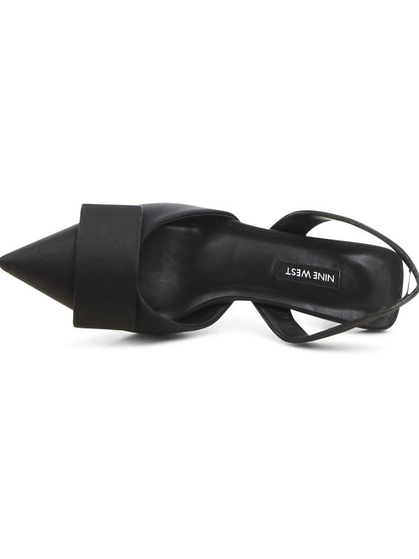 נעלי עקב סירה שחור לבן לנשים