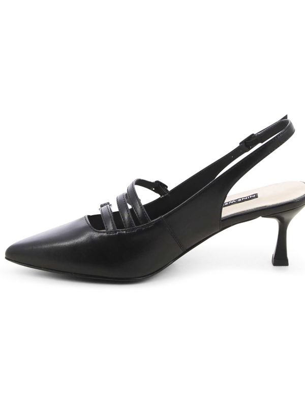 נעלי סירה עם אבזמים לנשים