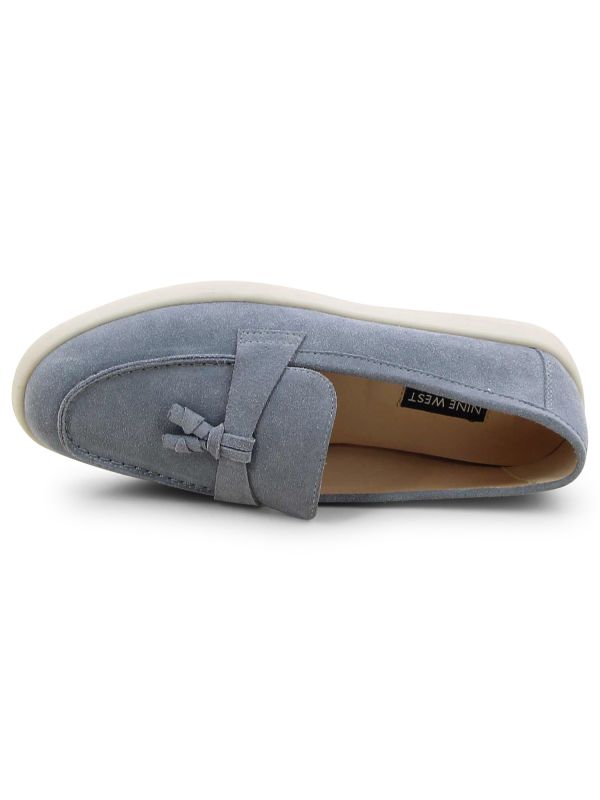 נעלי מוקסין עם פרנזים לנשים