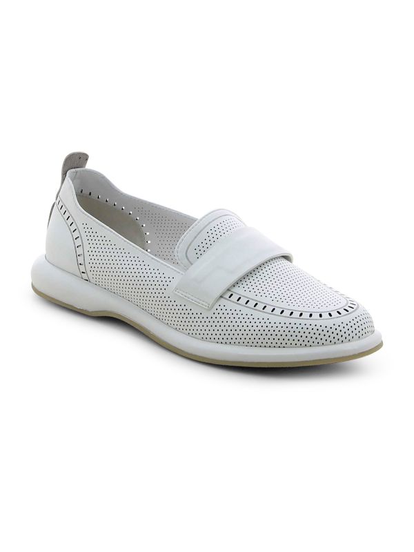 נעלי מוקסין דוגמא מחוררת לנשים