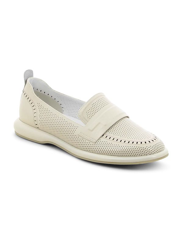 נעלי מוקסין דוגמא מחוררת לנשים