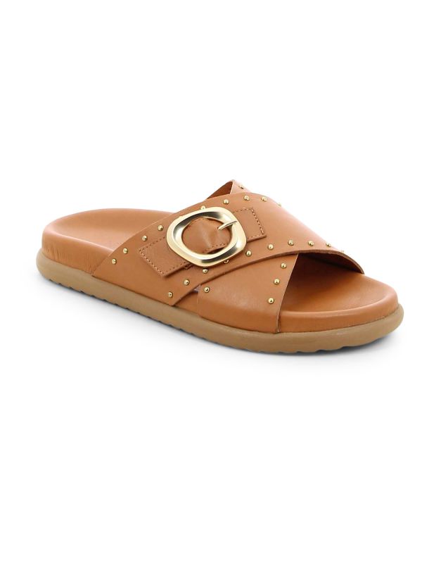 כפכפי רצועות מוצלבות עם ניטים לנשים