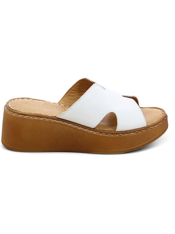 כפכפים עם עקב רוקי לנשים