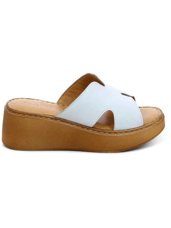 כפכפים עם עקב רוקי לנשים