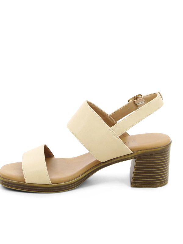 סנדלי עקב עם רצועות עבות לנשים