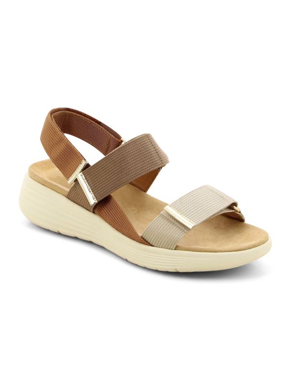 סנדלי רצועות ספורטיביים לנשים