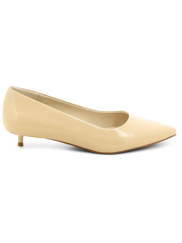 נעלי סירה עם עקב קיטן לנשים