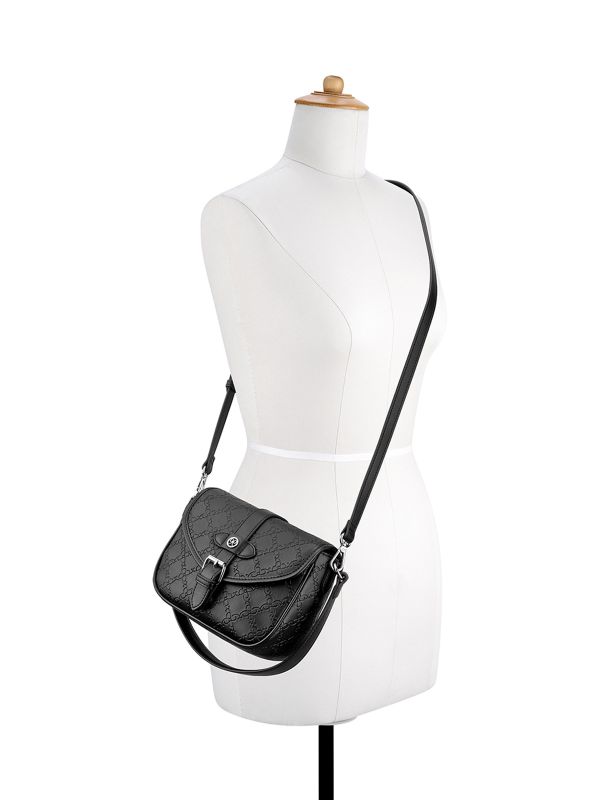 תיק מסנג’ר עם אבזם לנשים