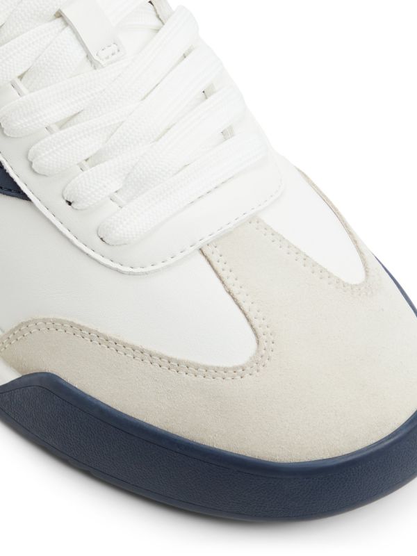 CLUBMTL - נעלי סניקרס בדוגמת פס לגברים