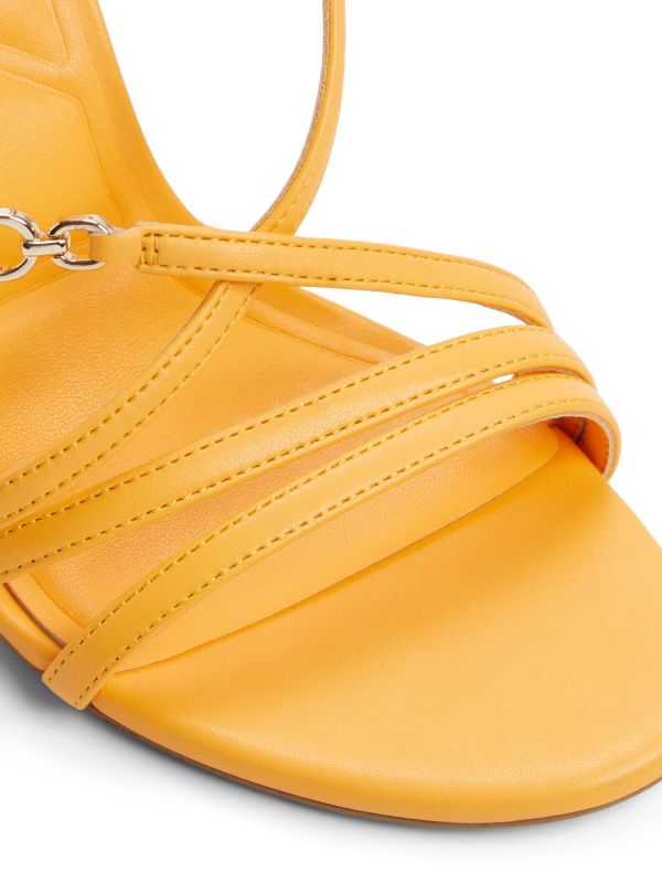 MOEY- סנדלי רצועות עם עקב סיכה לנשים