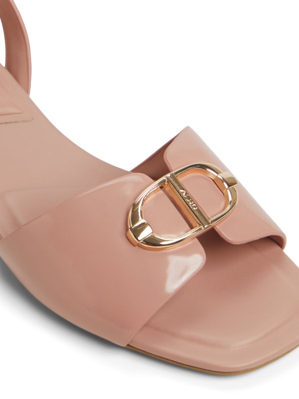 MUFFY - סנדלים עם עקב נמוך ואבזם לנשים