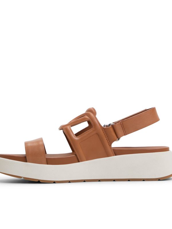 ONUVIA - סנדלי פלטפורמה עם רצועה מחוררת לנשים