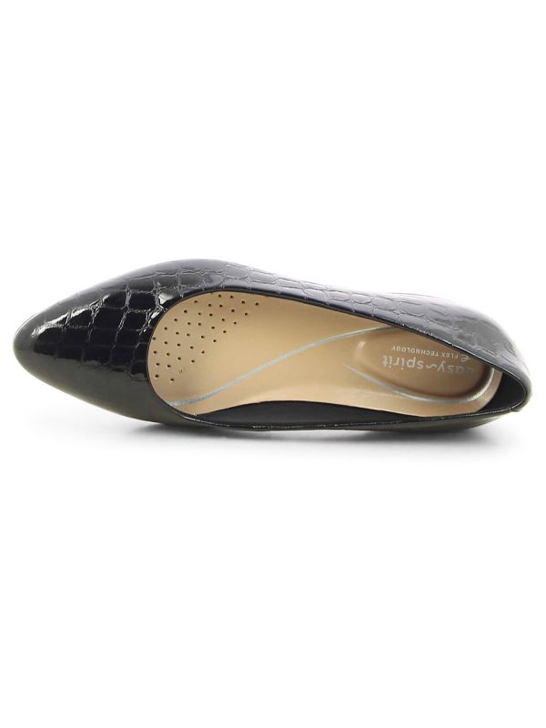 נעלי סירה בדוגמת נחש מבריקה לנשים